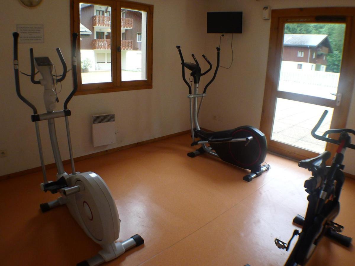 Appartement Confortable Avec Piscines, Terrasse Et Parking A Samoens - Fr-1-629-100 Экстерьер фото