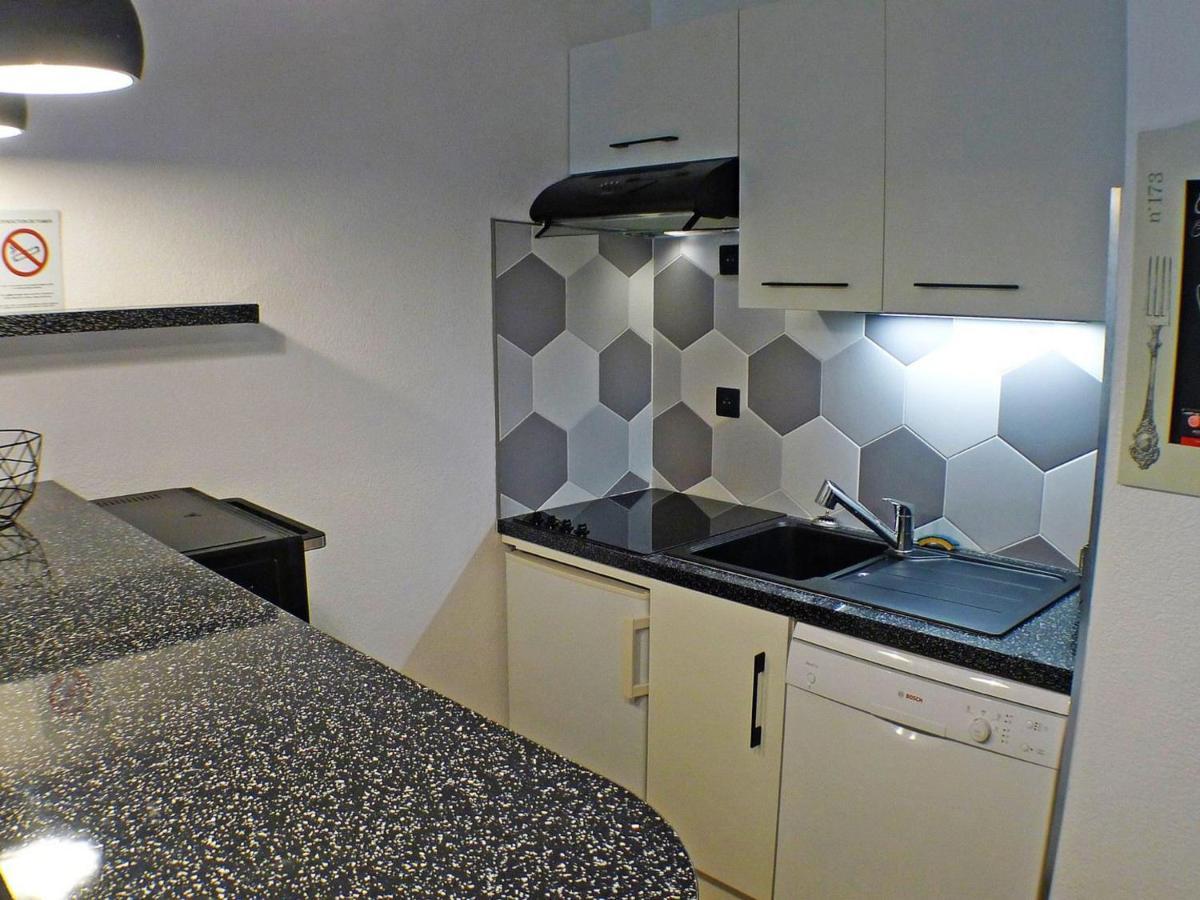 Appartement Confortable Avec Piscines, Terrasse Et Parking A Samoens - Fr-1-629-100 Экстерьер фото